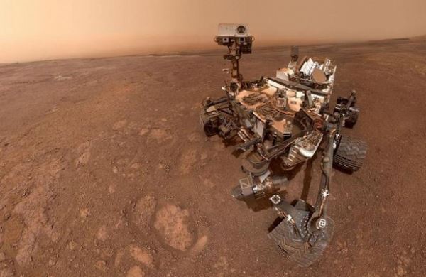 <br />
Бывший ученый NASA заявил о существовании следов жизни на Марсе<br />
