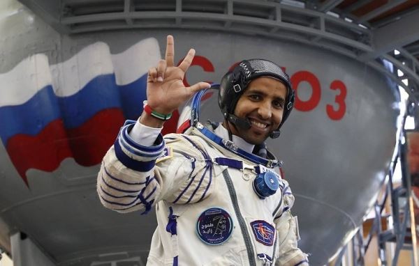 У арабского космонавта на МКС неожиданно увеличилась голова